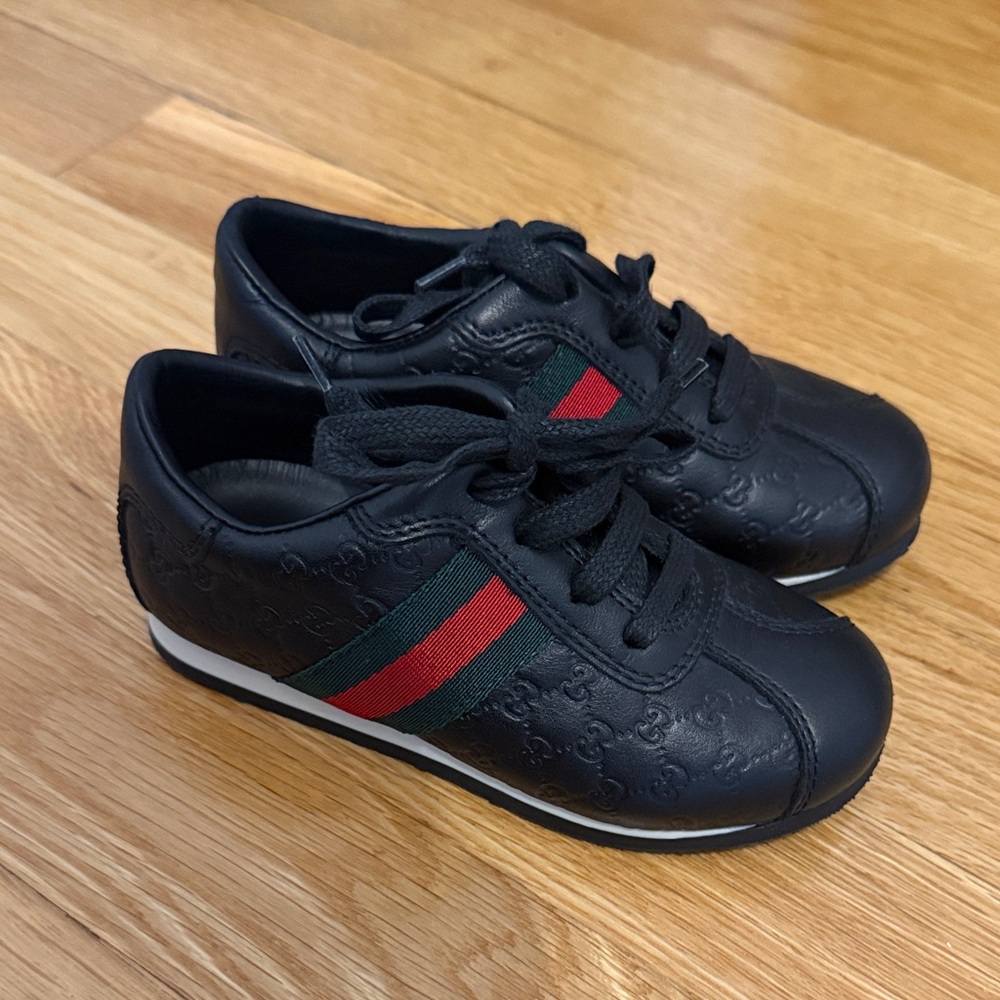 Gucci Kids Black Sneakers with Signature Stripes